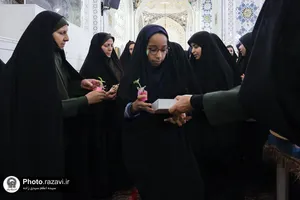 قرار عاشقی دانش آموزان در حرم مطهر رضوی