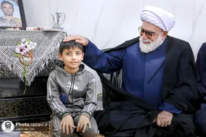 دیدار تولیت آستان قدس رضوی با خانواده جانباختگان حادثه معدن طبس