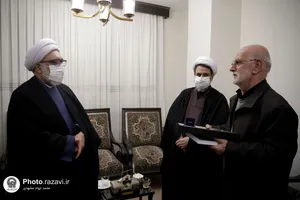 دیدار تولیت آستان قدس رضوی با خانواده شهدا در کرمان