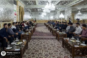 دیدار جمعی از نخبگان جوان کشور با تولیت آستان قدس رضوی
