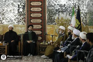 دیدار طلاب فعال فضای مجازی با تولیت آستان قدس رضوی