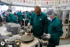 حضور جمعی از ذاکران اهل بیت در چایخانه حضرت رضا(علیه&zwnj;السلام)