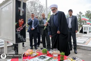 حضور تولیت آستان قدس رضوی در گلزار شهدای بهشت رضا(ع)