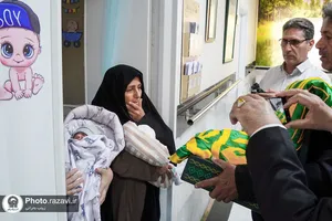 حضور خدام حرم مطهر رضوی در بیمارستان شمس&zwnj;الشموس شهدای ارتش