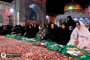 عزاداری سنتی شب دوم محرم در &laquo;حسینیه حرم&raquo;