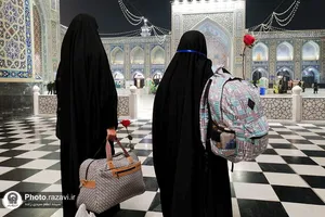 قرائت دعای ام داوود در حرم مطهر رضوی -2