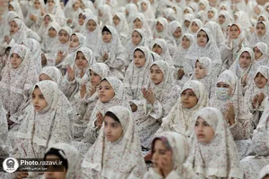 گردهمایی دختران ماه