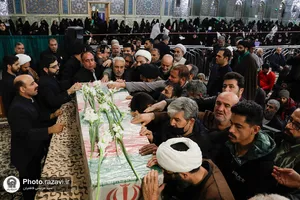 مراسم گرامیداشت حماسه ٩ دی در حرم مطهر رضوی