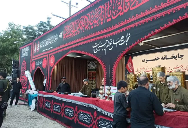 تداوم خدمت در موکب‌های نیشابور تا بازگشت کامل زائران رهبر شهید