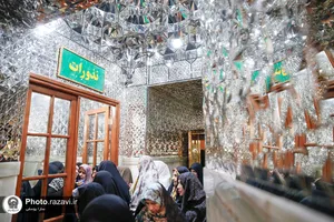 دفاتر نذورات بانوان در حرم مطهر رضوی