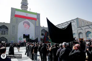 حرم مطهر رضوی در روز شهادت امام رضا علیهم&zwnj;السلام