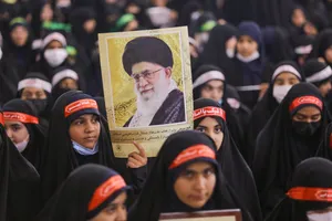 همایش بزرگ نور چشم