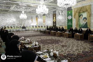 دیدار برگزیدگان چهارمین رویداد ملی &laquo;شکوه مادری&raquo; با تولیت آستان قدس رضوی