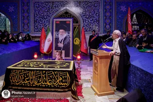 روایت حاج صادق آهنگران از نوای ماندگار «هیهات من الذله»؛ به زودی جشن پیروزی را در جوار آقای شهید می‌گیریم