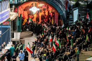 «پای منبر آقای شهید»