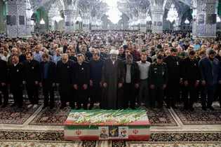 وداع با پیکر فرمانده قرارگاه عملیاتی سجاد سراوان در حرم مطهر رضوی