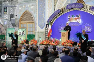 آیین اذن خدمت خادمین شهری در دهه کرامت