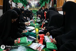 نذر کوچک‌ترین سرباز کربلا در حریم خورشید؛ کوکِ عشق بر لباس‌های شیرخوارگان حسینی در حرم مطهر رضوی