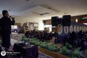 عزاداری شب عاشورای حسینی در باغ اردوگاه خاتون