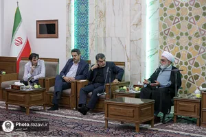 دیدار دانش&zwnj;آموزان افتخارآفرین تیم ملی المپیاد هوش مصنوعی با تولیت آستان قدس رضوی