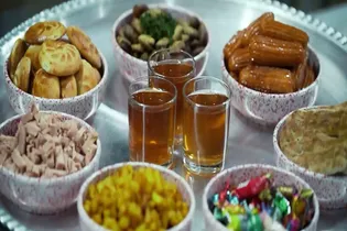 عشق بی‌منت در حرم رضا علیه السلام