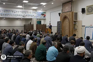 نشست صمیمی قائم&zwnj; مقام تولیت آستان قدس رضوی با کارکنان