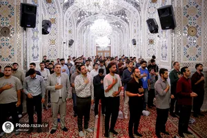 تشرف دانشجو معلمان شاهد و ایثارگر دانشگاه فرهنگیان به حرم مطهر رضوی