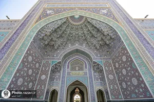 پروژه ساخت آرایه&zwnj;های سردرب ایوان باب الکاظم علیه&zwnj;السلام