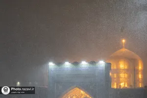 بارش برف پاییزی در حرم مطهر رضوی