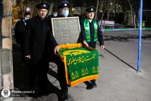 اطعام ٣٠٠ زن آسیب دیده اجتماعی با غذای متبرک امام رضا علیه&zwnj;السلام