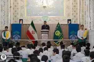 اذن خدمت خادمیاران نوجوان رضوی در حرم مطهر رضوی