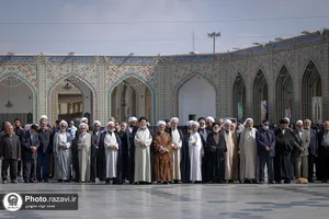 تشییع پیکر حجت&zwnj;الاسلام والمسلمین حسین صادقی در حرم مطهر رضوی