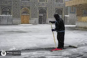 بارش برف در حرم مطهر رضوی-2