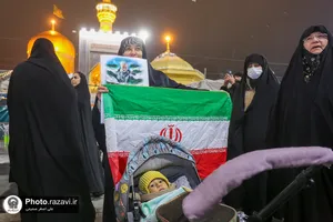 بانگ الله اکبر در حرم مطهر رضوی