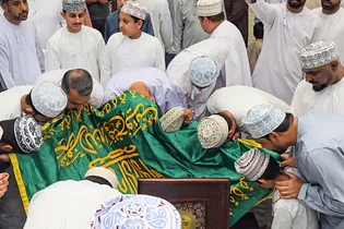 حضور کاروان زیر سایه خورشید در عمان
