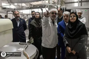 بازدید رئیس سازمان ملی استاندارد از شرکت صنایع غذایی رضوی