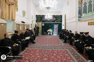 مجلس گرامیداشت شهدای سانحه هوایی رئیس جمهور از سوی دربانان حرم مطهر رضوی