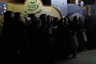 ‘The Tale of Sun’ exhibition at Imam Reza Shrine welcomes Indian, Russian pilgrims