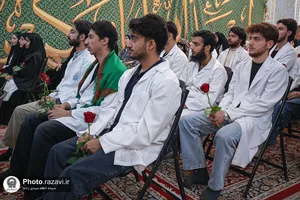 آیین روپوش سفید و سوگند پزشکی دانش&zwnj;آموختگان دانشگاه علوم پزشکی شیراز