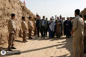 حضور تولیت آستان قدس رضوی در مناطق عملیاتی هشت سال دفاع مقدس