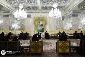 دیدار جمعی از بانوان نخبه کشور با تولیت آستان قدس رضوی
