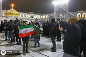 بانگ الله اکبر در حرم مطهر رضوی