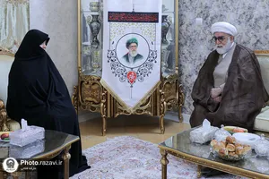 دیدار تولیت آستان قدس رضوی با خانواده شهدای جنگ رمضان-1
