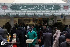 حضور جمعی از ذاکران اهل بیت در چایخانه حضرت رضا(علیه&zwnj;السلام)