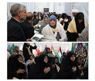Turkish pilgrims visit holy shrine for first time