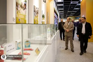 بازدید مدیرعامل بنیاد کرامت رضوی از نمایشگاه رواق خدمت