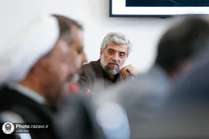 دیدار جمعی از پیشکسوتان رسانه با مدیر عالی حرم مطهر رضوی