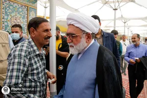 تشرف تولیت آستان قدس رضوی به حرم مطهر امیرالمومنین علیه&zwnj;السلام