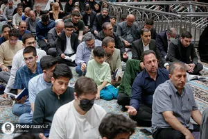 تشرف نخبگان و المپیادی کشور به حرم مطهر رضوی
