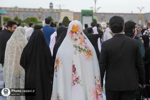 تشرف زوج&zwnj;های جوان دانشگاه امام حسین(علیه&zwnj;السلام) به حرم مطهر رضوی